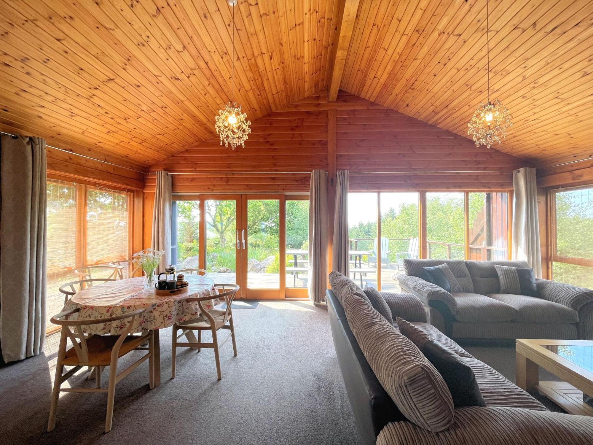 Pass The Keys Beautiful 2Br Beach Lodge Set In Stunning Gardens Dalbeattie Eksteriør billede